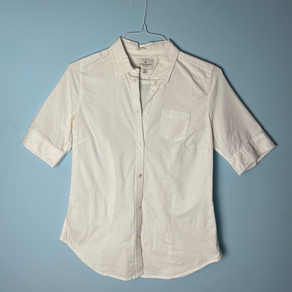 Women’s American Eagle White Button Down Short Sleeve Shirt